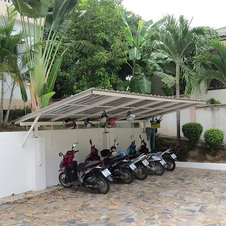 Baan Jasmin Village Choeng Mon Экстерьер фото