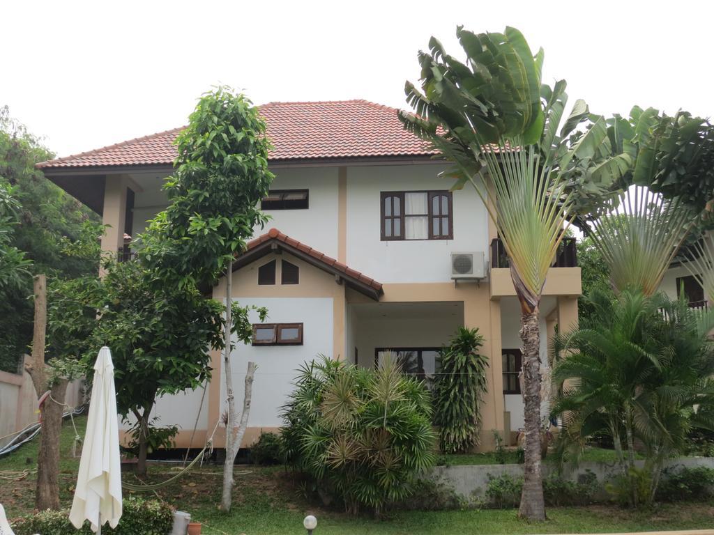 Baan Jasmin Village Choeng Mon Номер фото